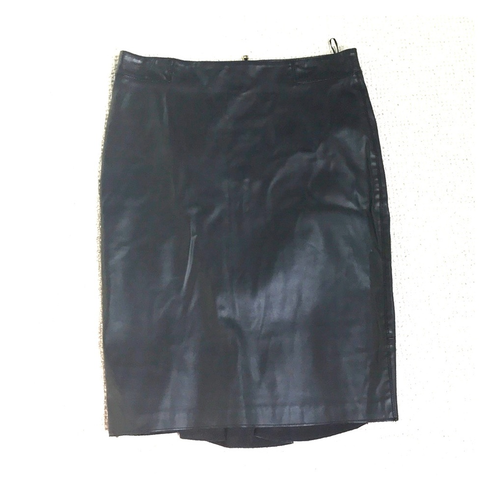 Zara woman pencil faux leather skirt